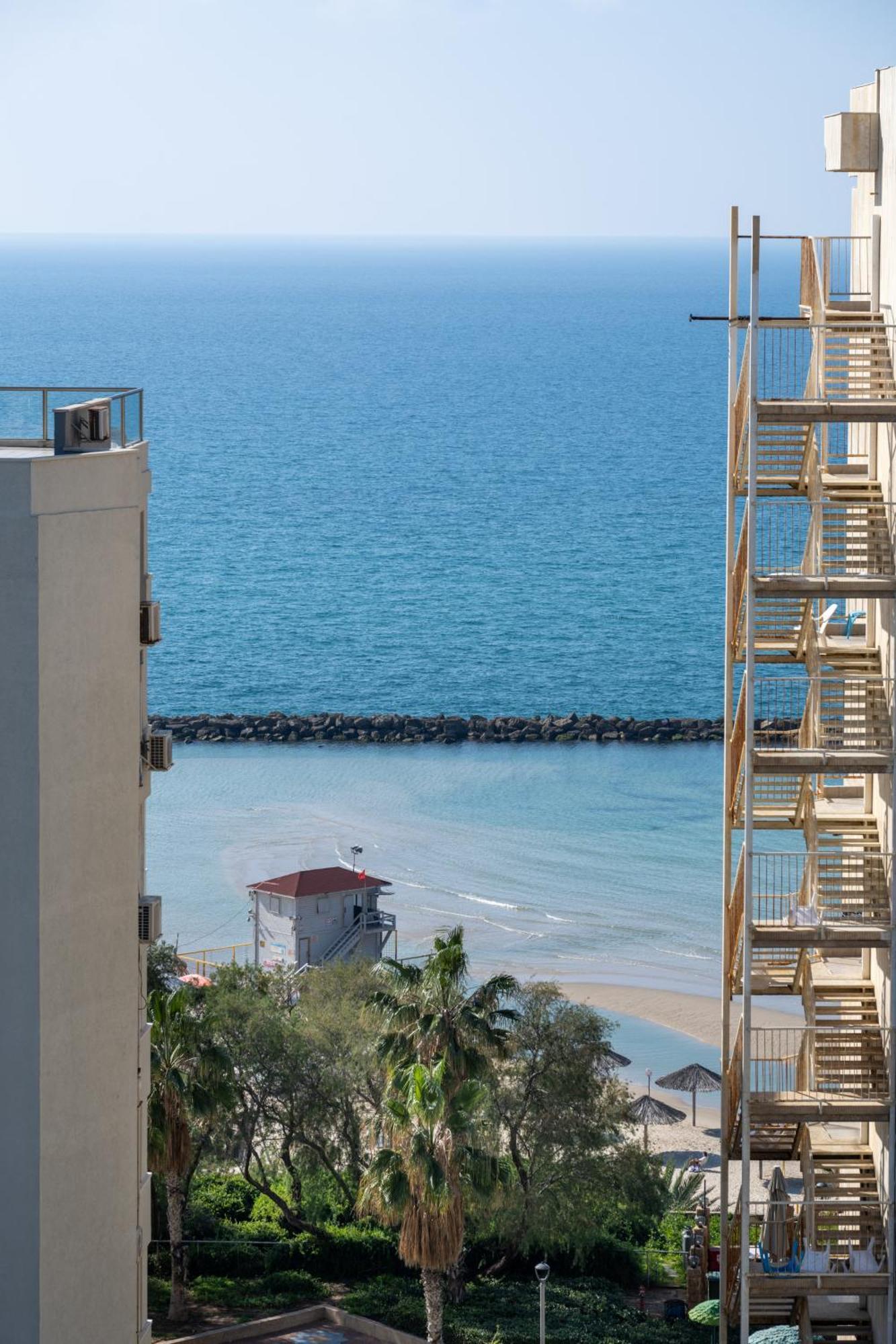Roof Top 3 Floors Netanya Exterior foto