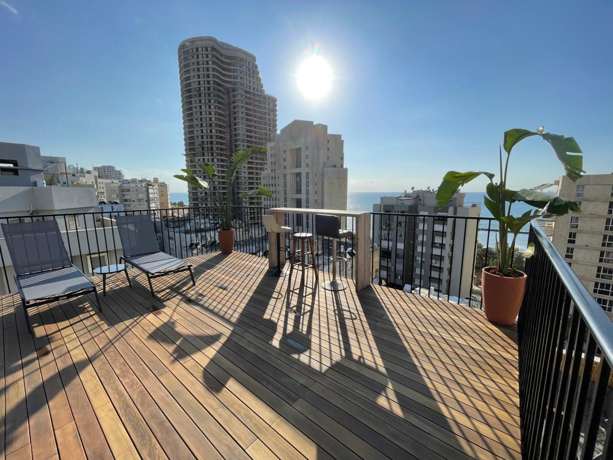 Roof Top 3 Floors Netanya Exterior foto